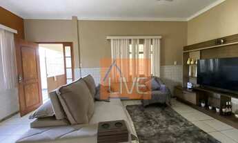 Imagem: LIVE VENDE Casa com 3 quartos, 2 vagas