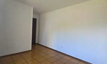 Imagem 2: Aluga-se apartamento no Edifício Paraná, localizado na Rua Naipi (Centro de Foz)