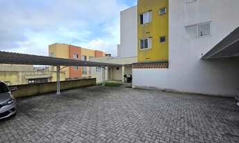 Imagem 2: Imóvel para venda possui 48 metros quadrados com 2 quartos em Campo Pequeno - Colombo - PR