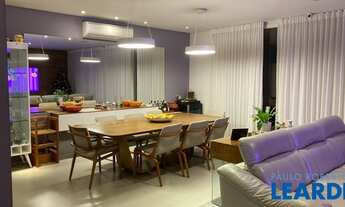 Imagem 2: CASA EM CONDOMÍNIO - CAMPO BELO - SP