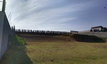 Imagem 2: Oportunidade - Terreno com 1000m² para venda em condomínio fechado