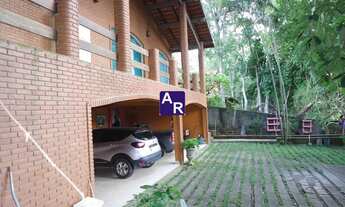 Imagem 2: Casa tipo Chácara em Embu das Artes com piscina churrasqueira, 500m2 de construção e 1500m