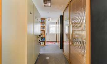 Imagem 2: Escritório para venda com 144 metros quadrados com 6 quartos em Cerqueira César - São Paul