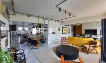 Imagem 1: Apartamento para Venda em São Paulo, Itaim Bibi, 1 dormitório, 1 suíte, 3 banheiros, 1 vag