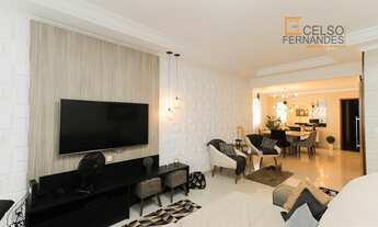 Imagem 4: Belíssima casa 4 dorm com acabamento impecável a 3 quadras da praia no Marapé - Santos - S