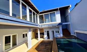 Imagem 5: Sobrado para venda com 300 metros quadrados com 4 quartos em Ubatuba - São Francisco do Su