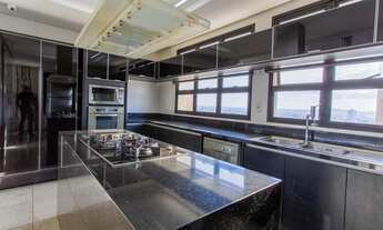 Imagem 6: Cobertura para venda possui 330 metros quadrados com 4 quartos em Setor Oeste - Goiânia