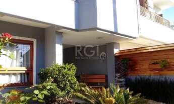 Imagem 2: Porto Alegre - Casa Padrão - Hípica