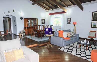 Imagem 6: Casa tipo Chácara em Embu das Artes com piscina churrasqueira, 500m2 de construção e 1500m