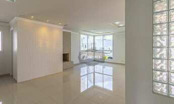 Imagem 4: Casa à venda em Condomínio Fechado, 4 suítes, ático, isolada com quintal nos fundos, perto