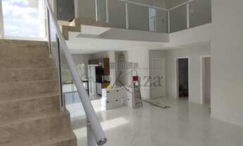 Imagem 2: Casa Condomínio - Condomínio Residencial Vale dos Lagos - Jacareí - 300m² - 4 Dormitórios