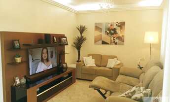 Imagem 2: Sobrado para Venda em Santo André, Campestre, 3 dormitórios, 1 suíte, 3 banheiros, 3 vagas