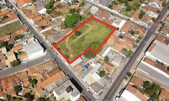 Imagem 2: Lote/Terreno COMERCIAL 3626 m2 CENTRAL - Trindade - GO