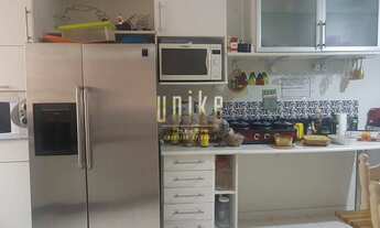 Imagem 7: Casa no Condomínio Colinas com 5 Quartos e 5 banheiros para Alugar, 400 m²