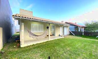 Imagem 2: Casa de 02 dormitórios em Imbé - Centro - RS