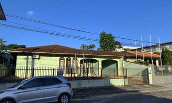 Imagem 3: CASA no SAGUAÇÚ com 4 quartos para VENDA, 245 m²