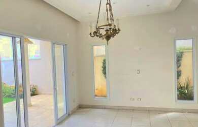 Imagem 6: Casa para venda tem 190 metros quadrados com 3 quartos em Jardim Palmira - Guarulhos - São