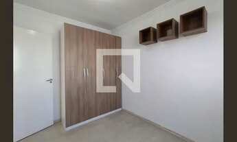 Imagem 6: Apartamento à Venda - Cabral, 2 Quartos, 45 m2