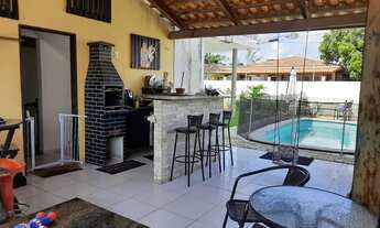 Imagem: Casa com piscina e 4 quartos - Perfeita!