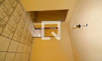 Imagem 6: Casa para Aluguel - Vila Valqueire, 2 Quartos, 80 m2