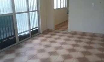 Imagem: Casa com 2 quartos grande