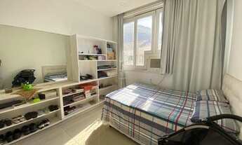 Imagem 2: Apartamento para venda possui 180 metros quadrados com 4 quartos em Copacabana - Rio de Ja