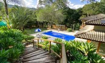 Imagem 3: Casa de condomínio - sobrado para aluguel e venda possui 546m² com 5 quartos