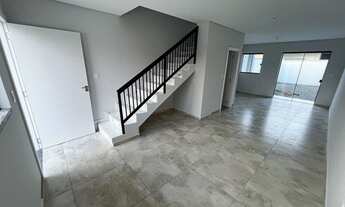 Imagem: Sobrado para venda possui 80 metros quadrados