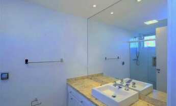 Imagem 7: Belíssimo Apartamento todo REFORMADO O Condomínio Chácara Santa Elena está loc