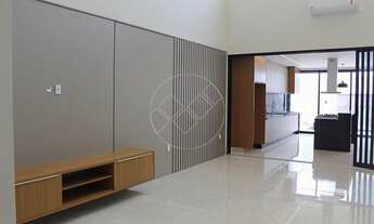 Imagem 6: Lindo sobrado no Residencial Vila Flora II - Aquarius com 220m2, com 3 suites, piscina e e