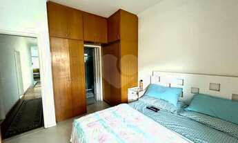 Imagem 6: Sobrado para venda possui 468 metros quadrados com 5 quartos em Bela Aliança - São Paulo