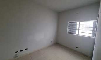 Imagem 6: Casa para Venda em Presidente Prudente, BOSQUE, 3 dormitórios, 1 suíte, 3 banheiros, 2 vag