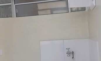 Imagem 2: Aluga-se Casa 2 comodos banheiro e lavanderia