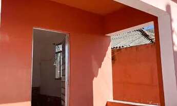 Imagem 2: Vendo ou Alugo] - Casa Grande com 3 Quartos em Bonsucesso - Rio de Janeiro/RJ