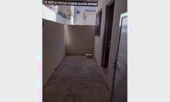 Imagem 2: Ótima oportunidade, excelente kitnet para locação. Venha morar a 5 minutos do Centro Comer