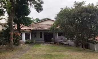 Imagem: Casa com 3 dormitórios para alugar, 165