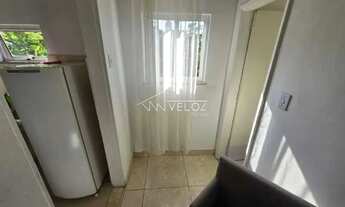 Imagem: Kitnet/Conjugado / Residencial / Centro