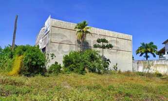 Imagem 2: Galpão no Bairro Aruana com 5 Garagens e Mais