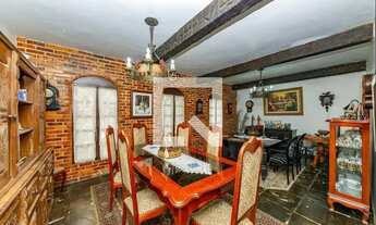 Imagem 5: Casa à Venda - Vila Paris, 5 Quartos, 316 m2