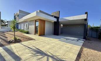 Imagem: Linda casa à venda em Imbé, bairro centro