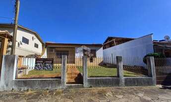 Imagem 3: Casa térrea com 3 dormitórios e espaço gourmet em Ipanema - Porto Alegre