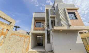 Imagem: Sobrado - R Rachel Corayola Bajerski, 581