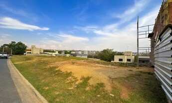 Imagem 2: Jardins Capri lote com 270,12 m², Ágio R$ 120.000,00. Qd 07 Terreno: 270,12 m²