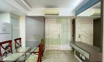 Imagem 2: Apartamento para locação e venda, com 1 dormitório, terraço e 2 vagas de garagens no Centr