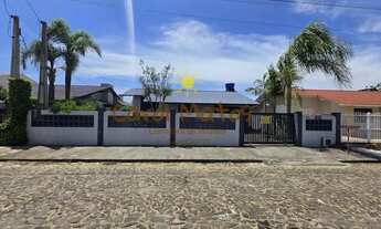 Imagem 2: Casa para Venda em Balneário Gaivota, Turimar, 2 dormitórios, 1 suíte, 2 banheiros, 1 vaga