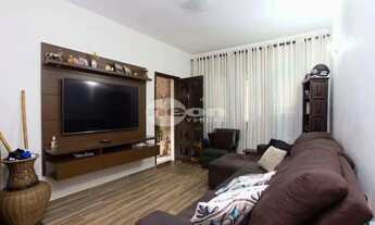 Imagem: Sobrado à venda no bairro Rudge Ramos com