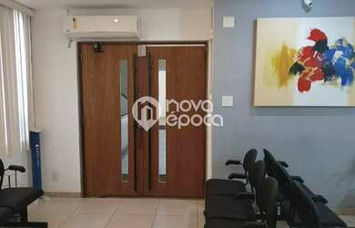 Imagem 3: Centro Galpão / depósito com venda por R$700.000