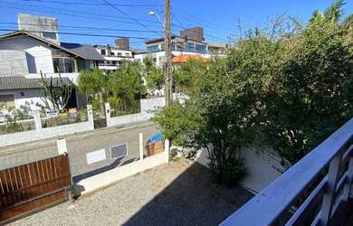 Imagem 2: Casa com 5 dormitórios, 190 m² - venda por R$ 1.600.000,00 ou aluguel por R$ 1.350,00/dia