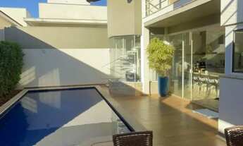 Imagem 3: Linda casa no VILLAGGIO III!