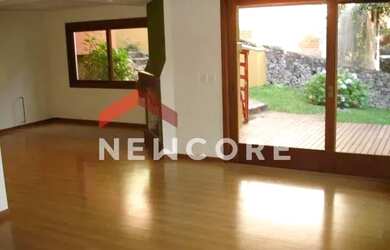 Imagem 2: Casa em Rua da Ladeira - LAGO NEGRO - Gramado/RS